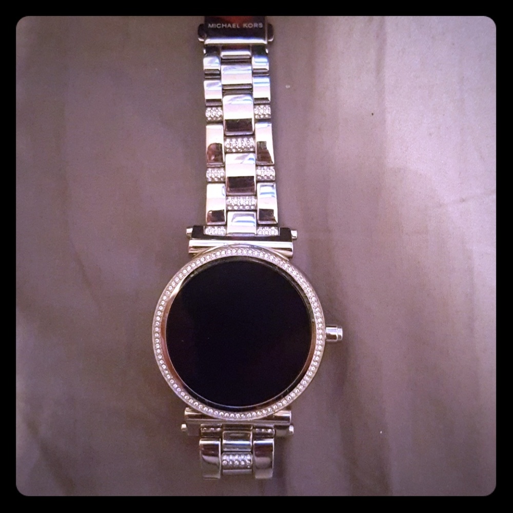 MK ACCESS Watch